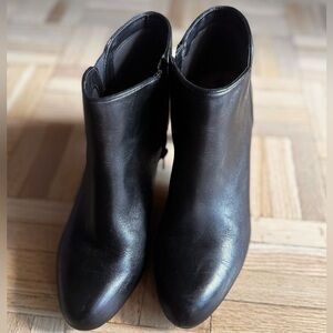 Clarks Collection Black Leather Ankle Boots Size 9 – 3” Heel